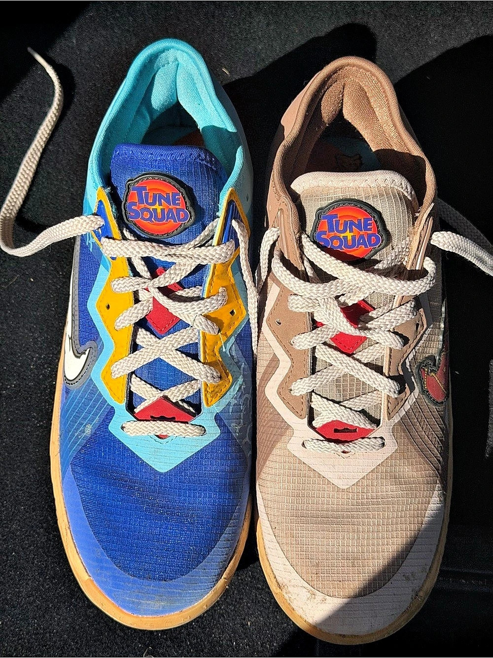 Nike LeBron 18 Low Space Jam Tune Squad Sylvester vs Tweety Kids Sneakers Blue &